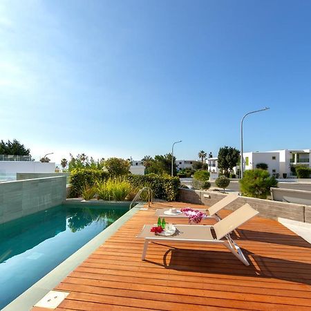 Villa Laurus 6, Walking Distance To The Beach パ フォス エクステリア 写真