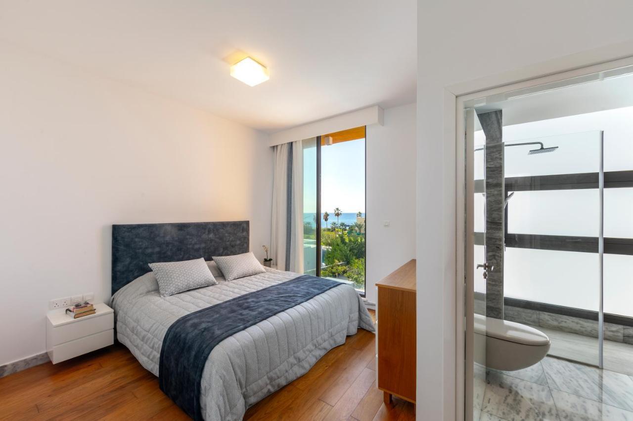 Villa Laurus 6, Walking Distance To The Beach パ フォス エクステリア 写真