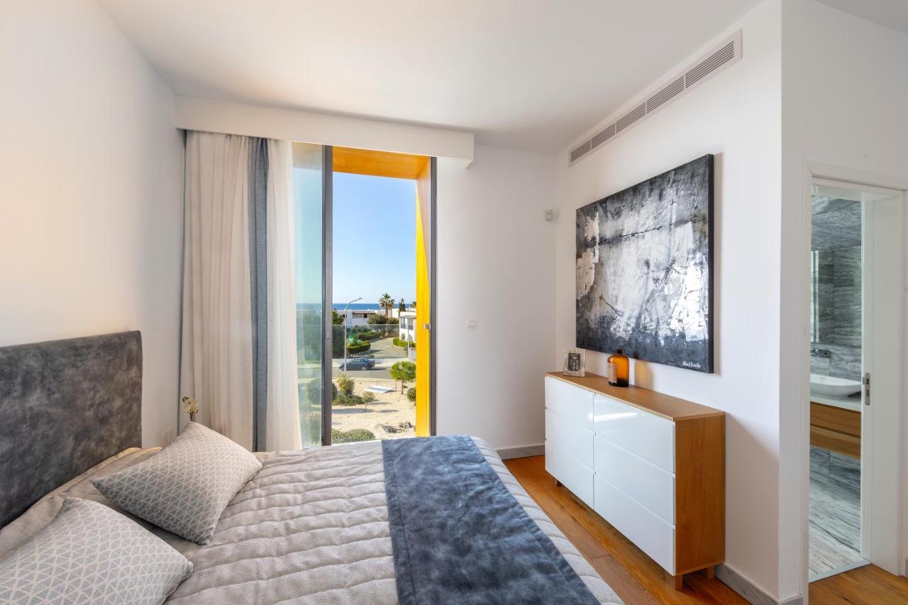 Villa Laurus 6, Walking Distance To The Beach パ フォス エクステリア 写真